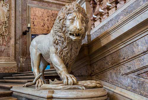 The Chauffeur of Positano: Caserta